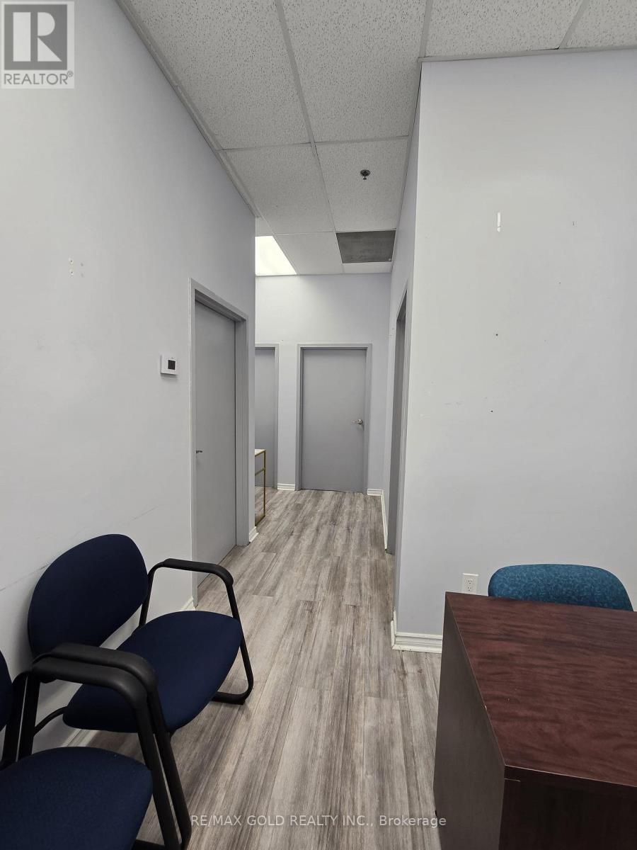 233 - 80 Maritime Ontario Boulevard, Brampton, Ontario L6S 0E7 - Photo 3 - W12629366