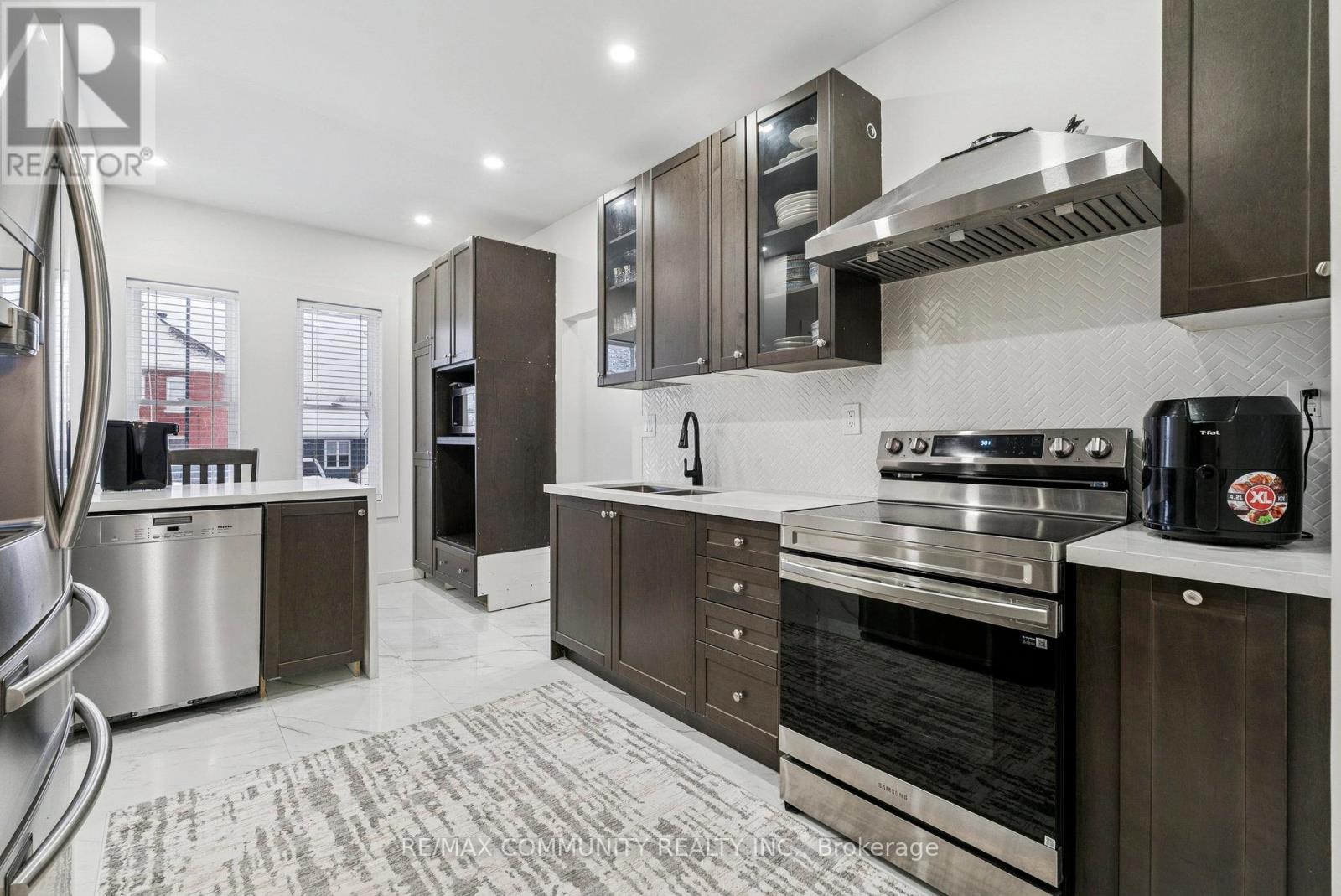 119 Jephson Street, Tay, Ontario  L0K 2A0 - Photo 17 - S12629728