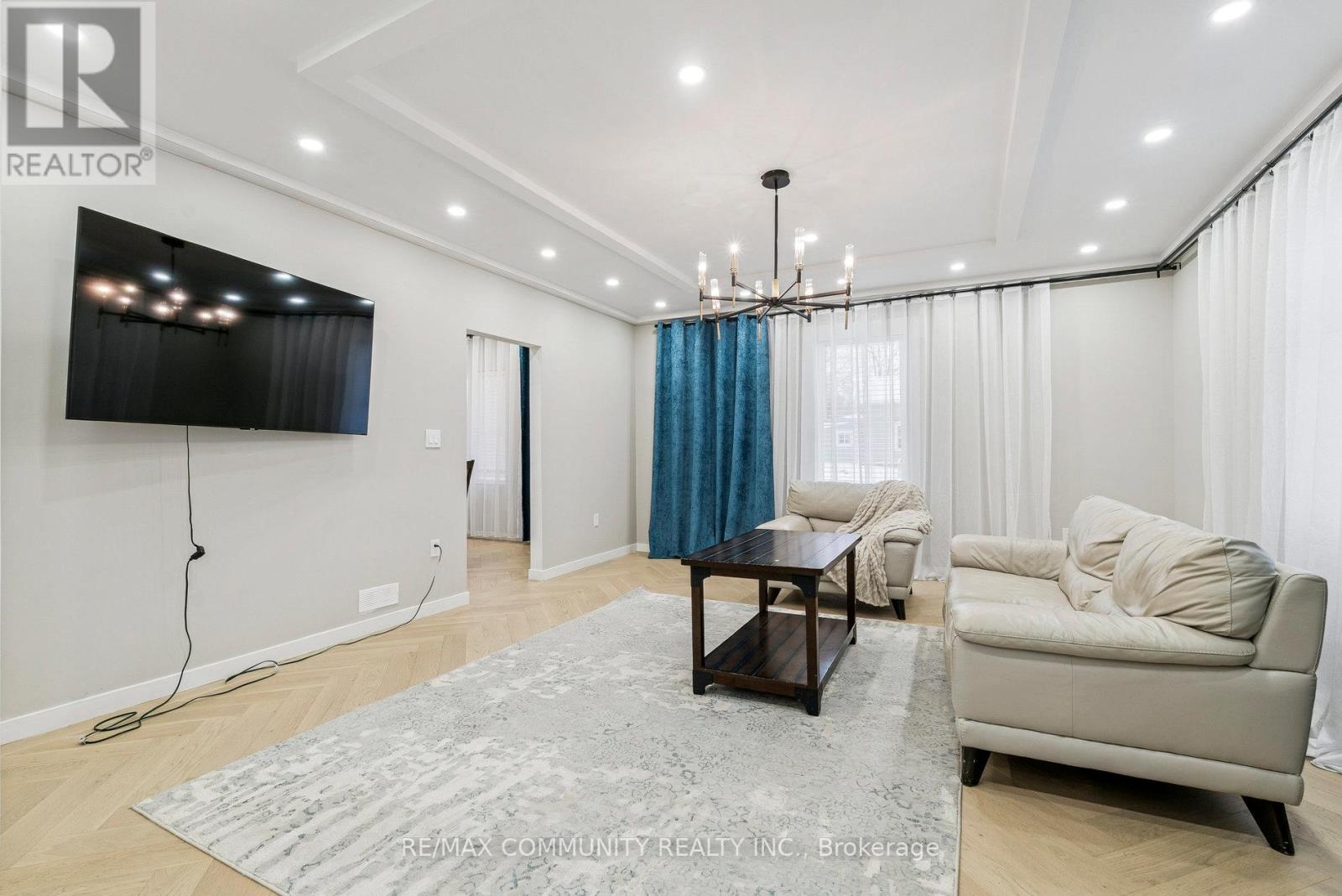 119 Jephson Street, Tay, Ontario  L0K 2A0 - Photo 9 - S12629728