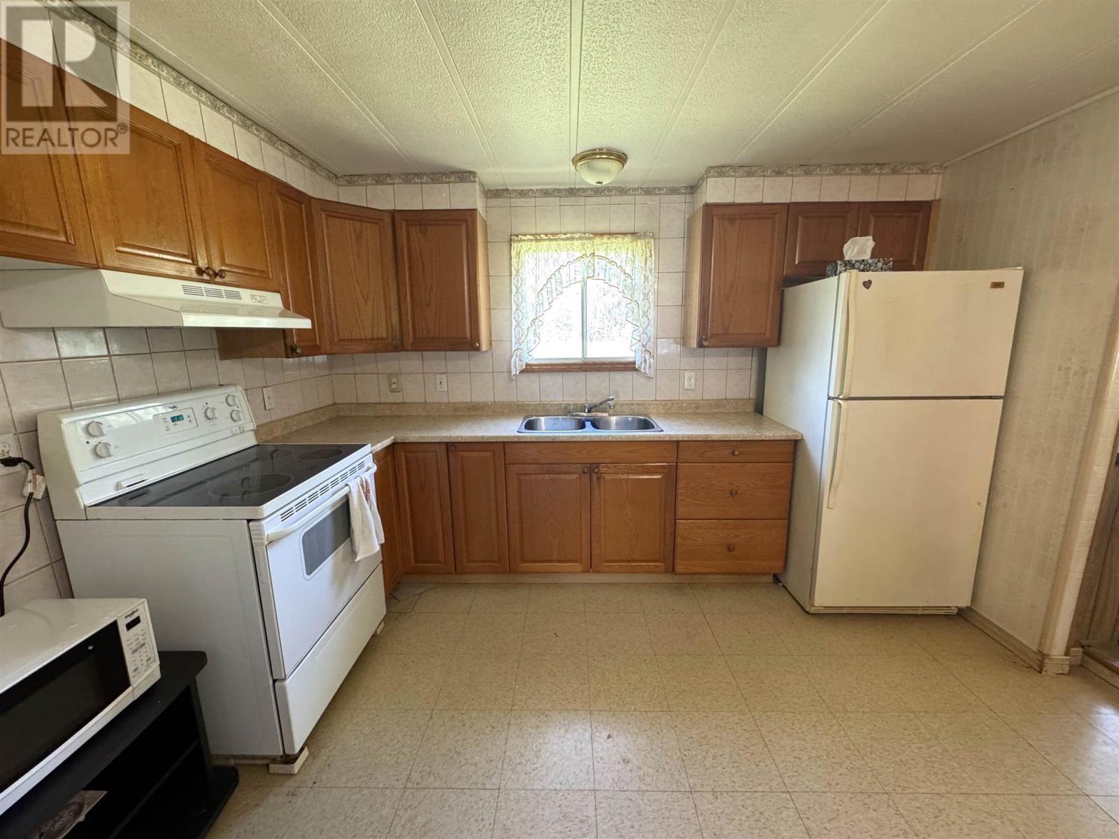 5860 17 Hwy, Serpent River, Ontario P0P 1V0 - Photo 13 - SM253462