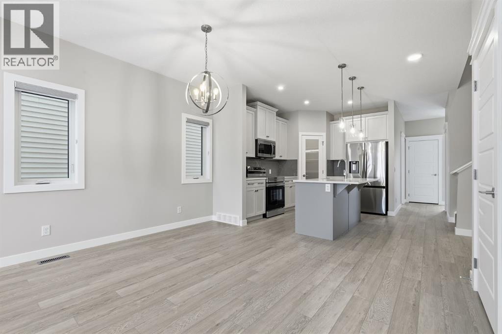 936 Reynolds Lane Sw, Airdrie, Alberta  T4B 5L7 - Photo 9 - A2274664