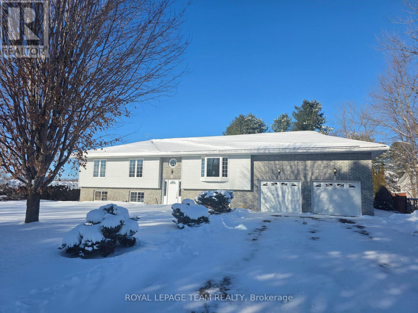 712 HYNDMAN ROAD, Edwardsburgh/Cardinal, Ontario