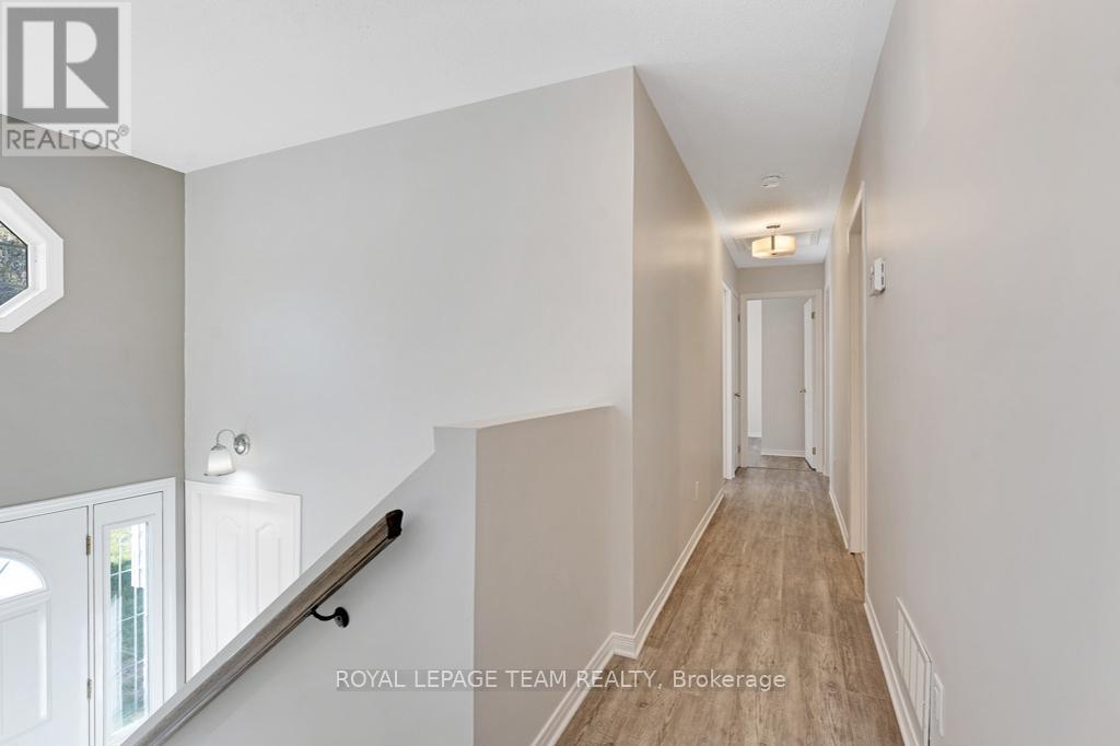 712 Hyndman Road, Edwardsburgh/cardinal, Ontario  K0E 1X0 - Photo 15 - X12588260