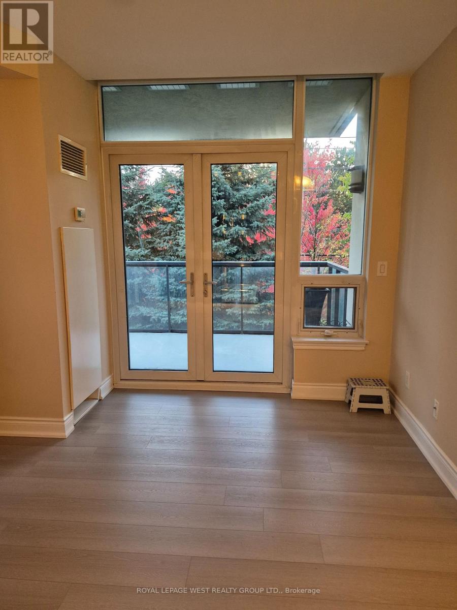 207 - 1135 Royal York Road, Toronto, Ontario  M9A 0C3 - Photo 5 - W12629648