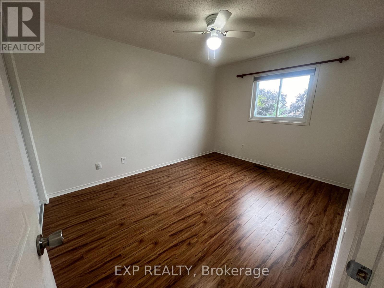 557 College Avenue, Orangeville, Ontario  L9W 4S3 - Photo 10 - W12629668