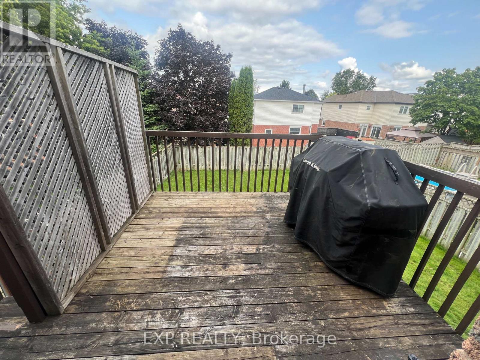 557 College Avenue, Orangeville, Ontario  L9W 4S3 - Photo 9 - W12629668