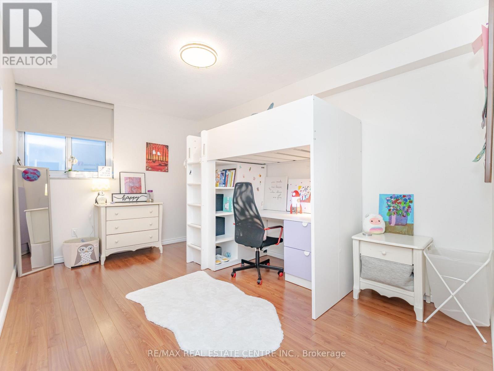 1510 - 812 Burnhamthorpe Rd W. Road, Toronto, Ontario  M9C 4W1 - Photo 26 - W12629772