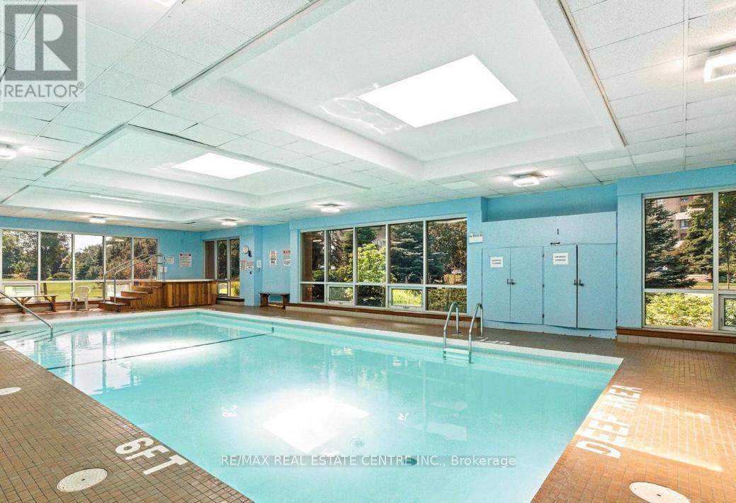 1510 - 812 Burnhamthorpe Rd W. Road, Toronto, Ontario  M9C 4W1 - Photo 37 - W12629772