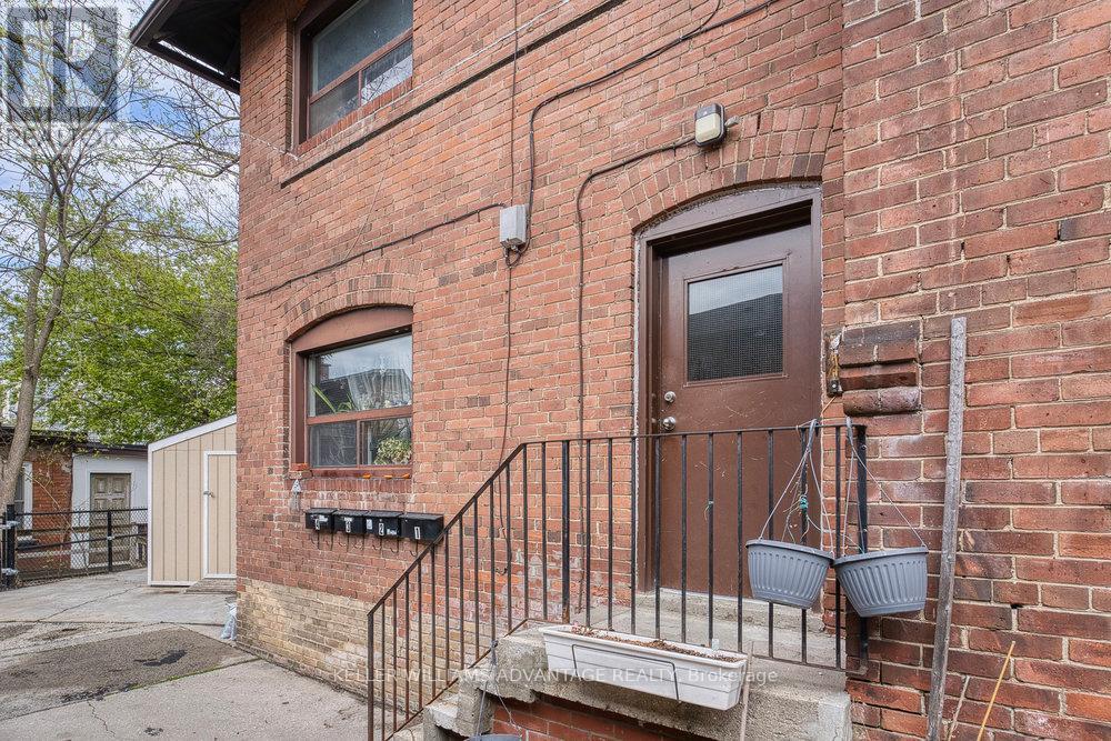 24 Indian Road Crescent, Toronto (High Park North), Ontario  M6P 2G1 - Photo 3 - W12629784