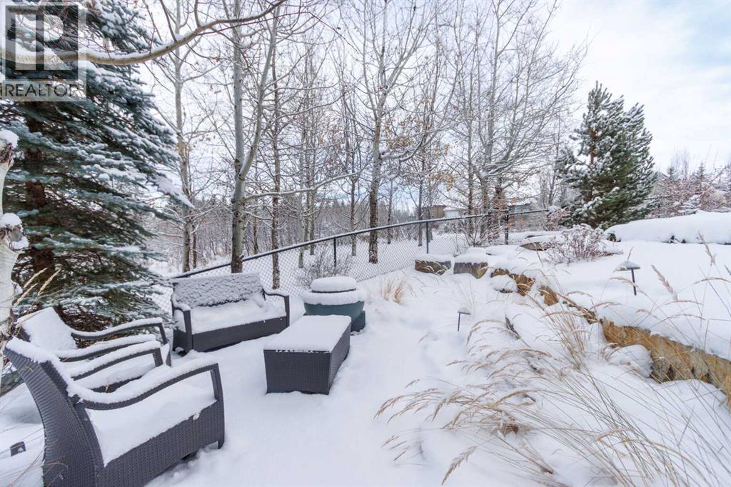 41 Evergreen Mount Sw, Calgary, Alberta  T2Y 0K1 - Photo 4 - A2259863