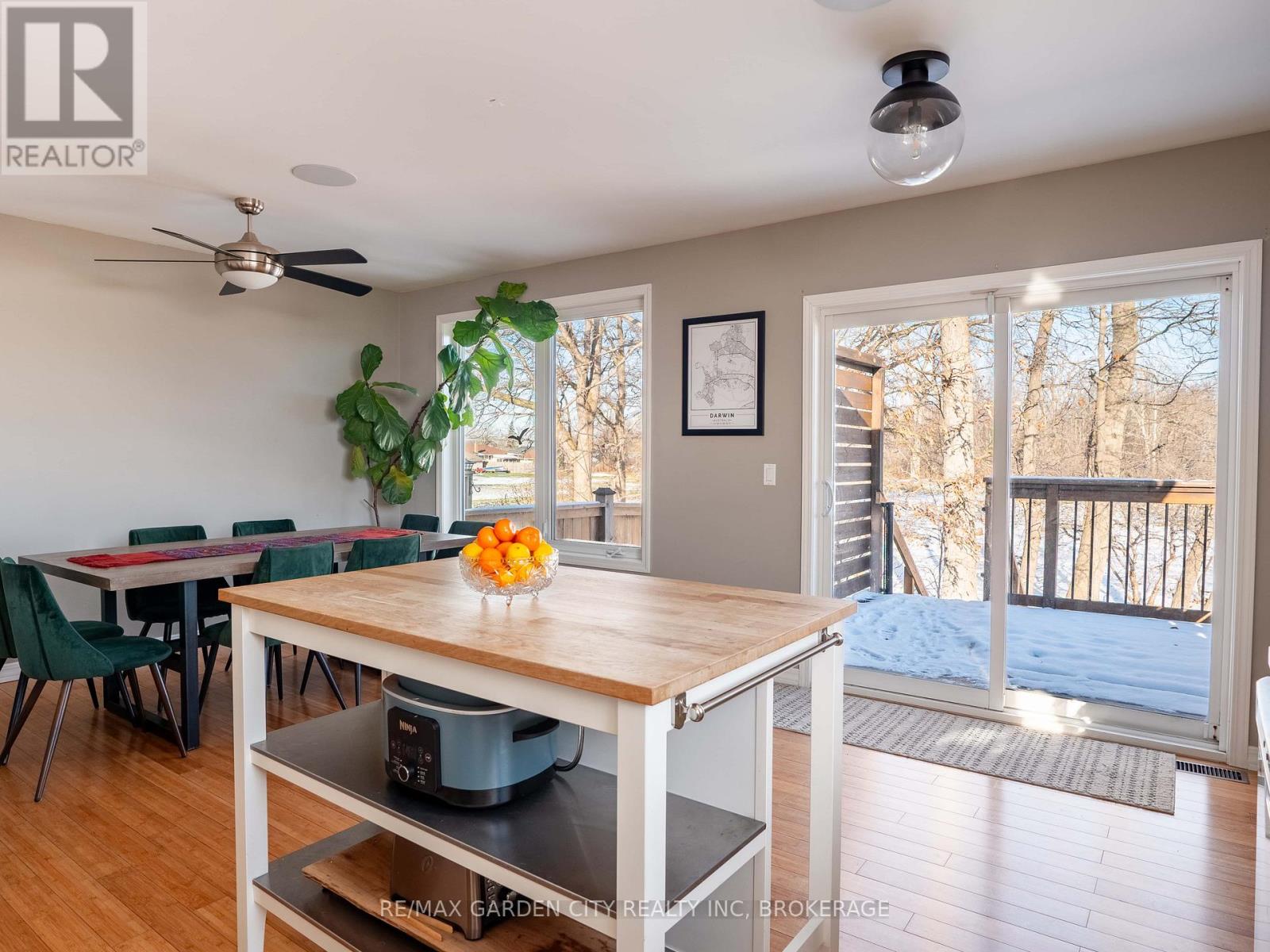 629 Broadway Avenue, Welland, Ontario L3C 5M6 - Photo 4 - X12615346