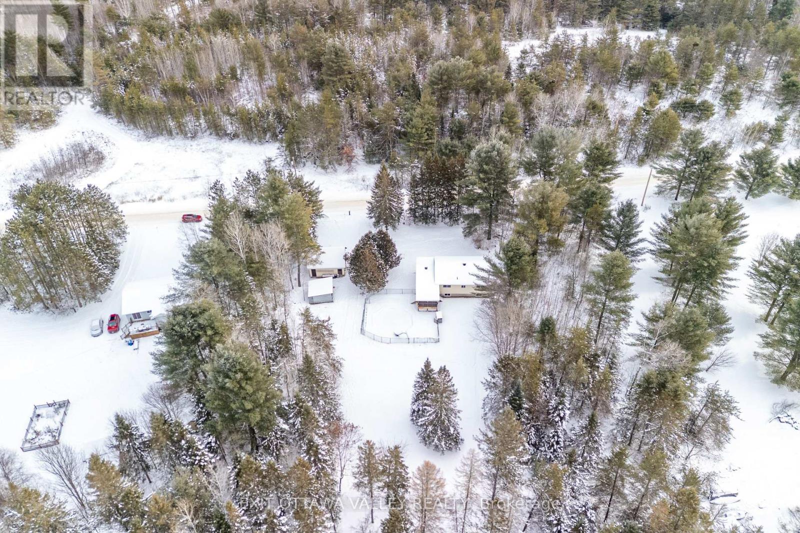 1251 Wylie Road, Laurentian Hills, Ontario  K0J 1P0 - Photo 43 - X12629844