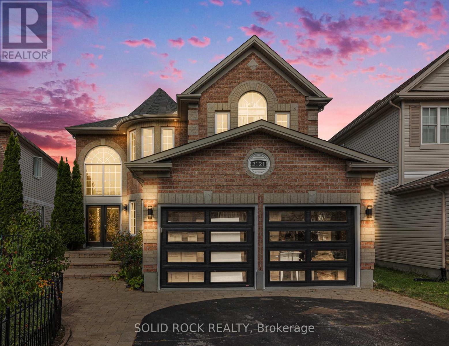 2121 VALIN STREET, Ottawa, Ontario