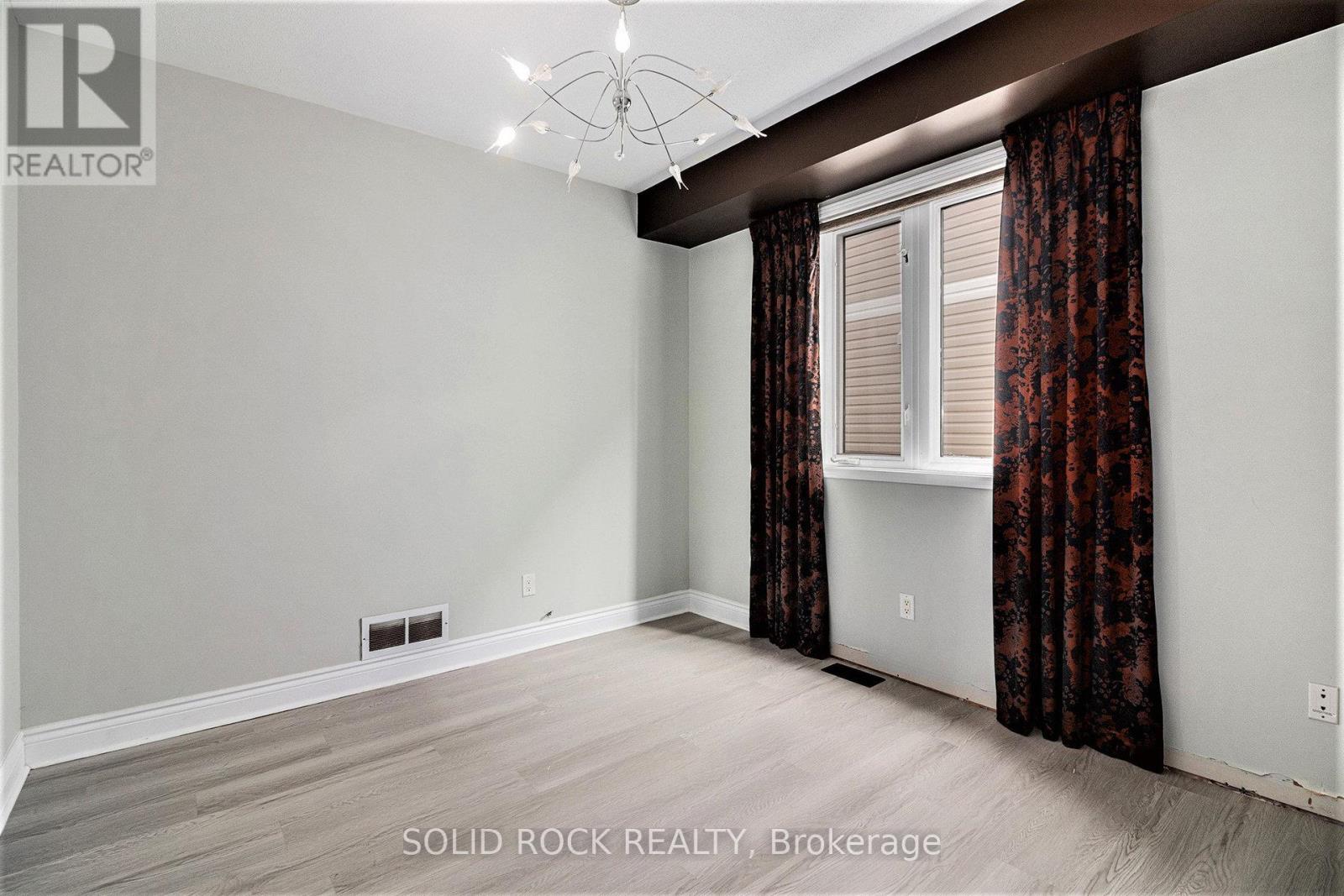 2121 Valin Street, Ottawa, Ontario K4A 4T5 - Photo 20 - X12629854