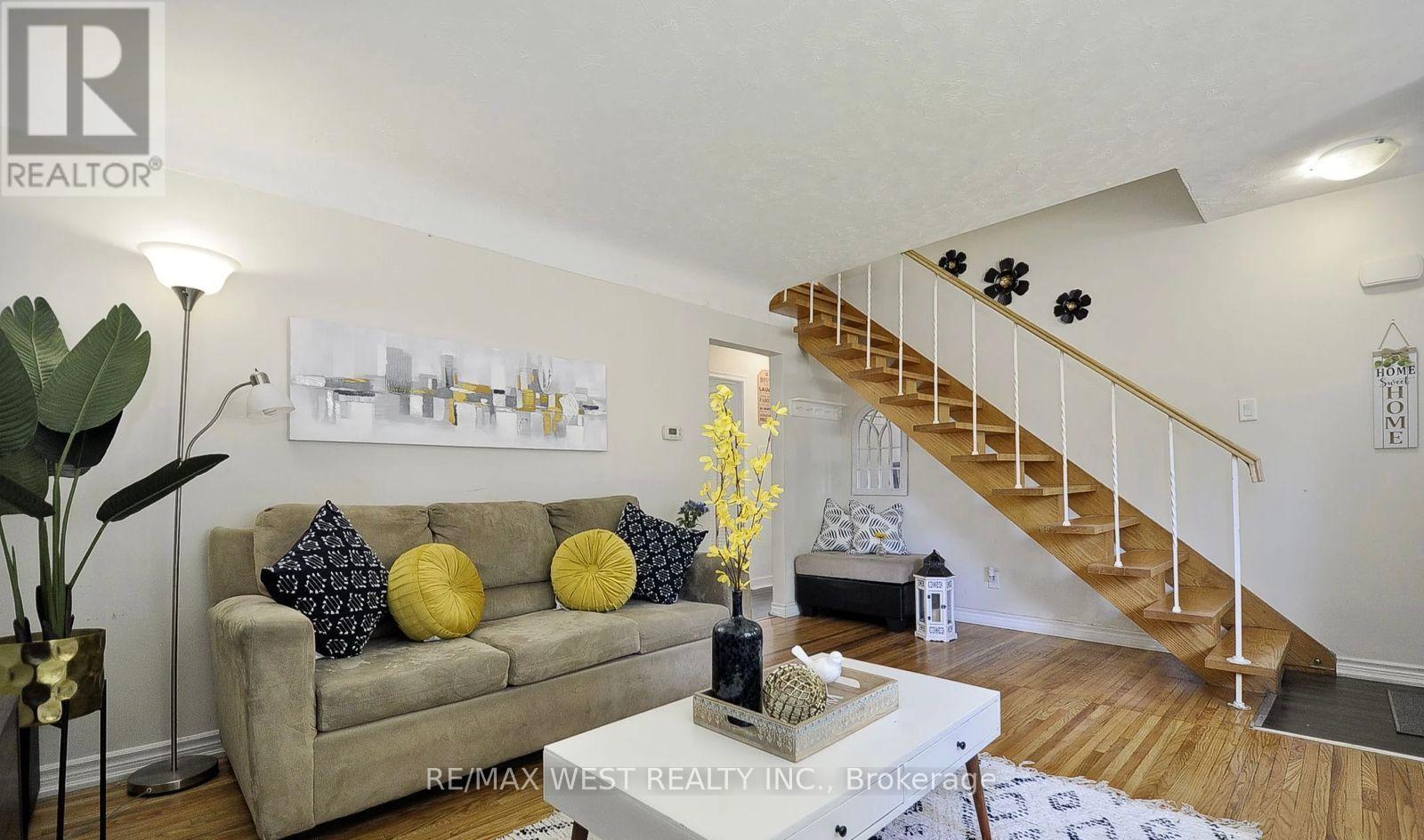 442 Highland Road E, Kitchener, Ontario  N2M 3W7 - Photo 7 - X12629654