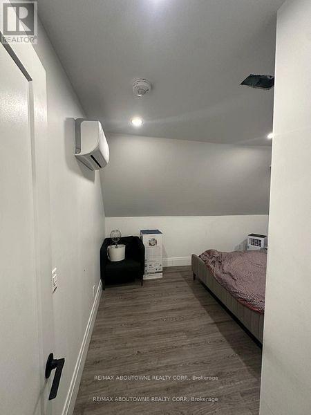 66 Wellington Street S, Hamilton, Ontario  L8N 2R1 - Photo 17 - X12629656