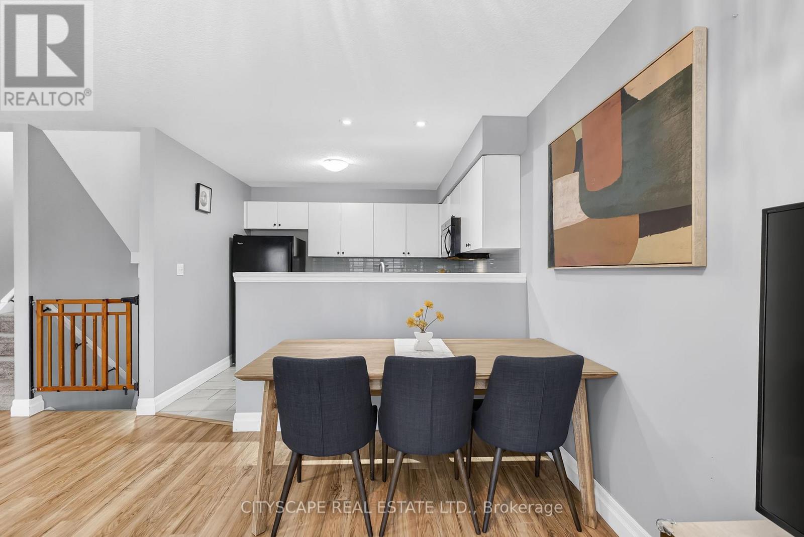 4 Nathan Court, Cambridge, Ontario  N1P 0B2 - Photo 7 - X12629688