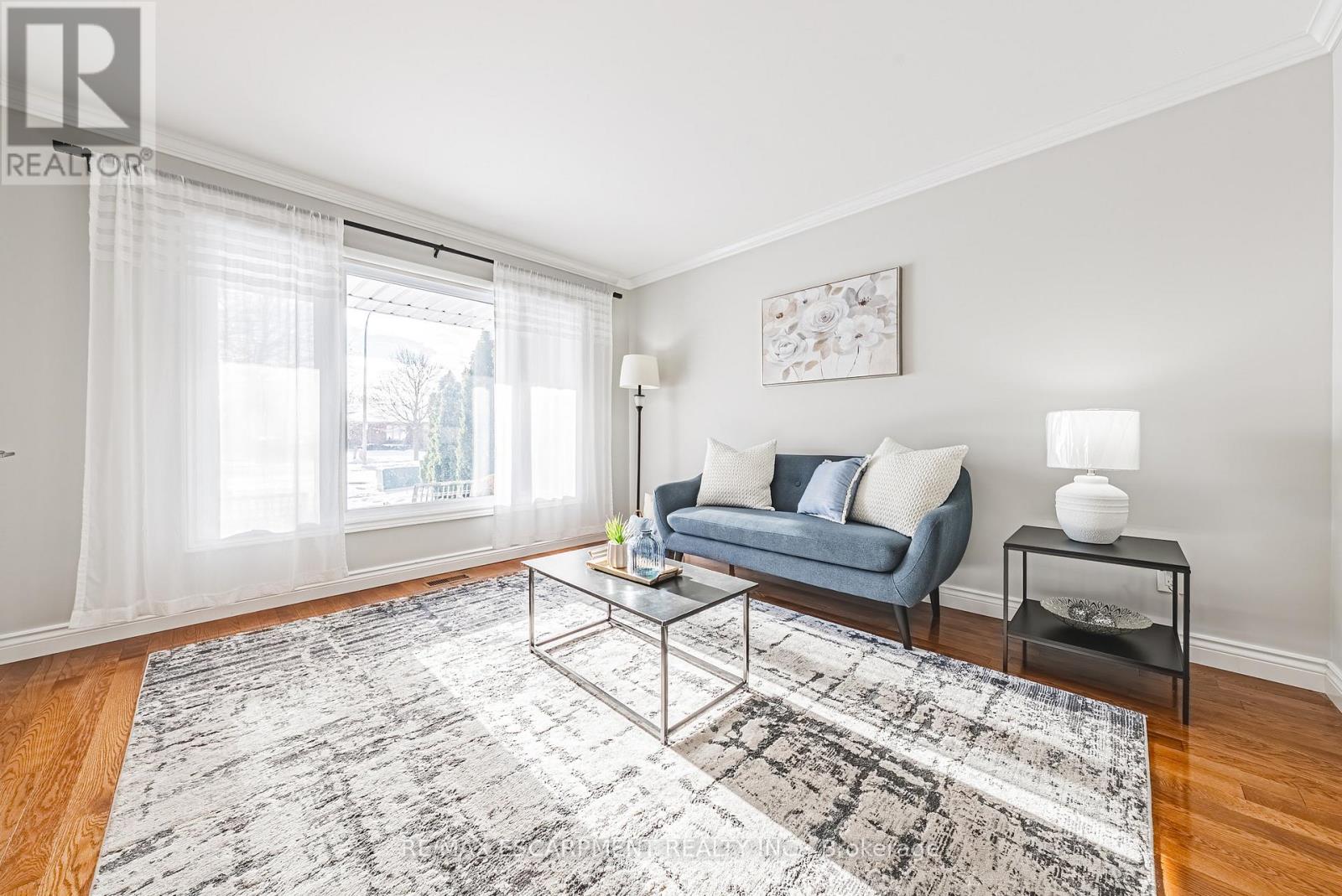 106 Highbury Drive, Hamilton, Ontario  L8J 3P2 - Photo 15 - X12629768