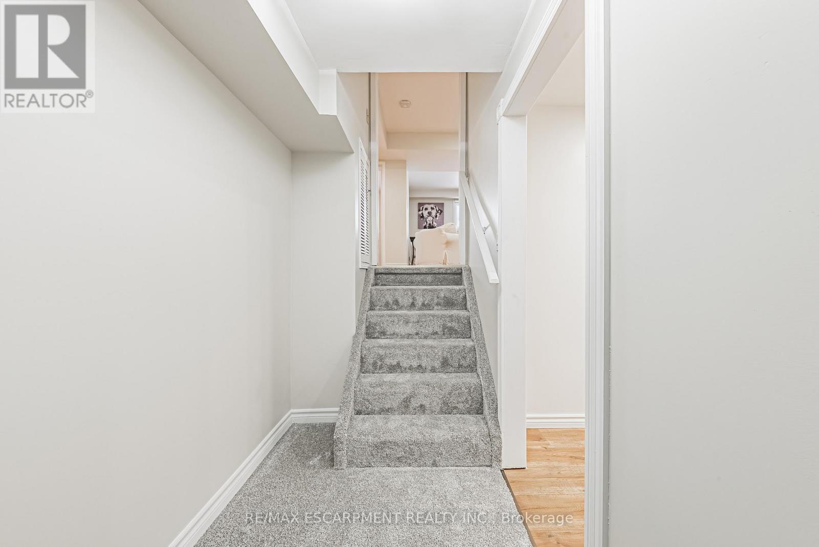 106 Highbury Drive, Hamilton, Ontario  L8J 3P2 - Photo 35 - X12629768