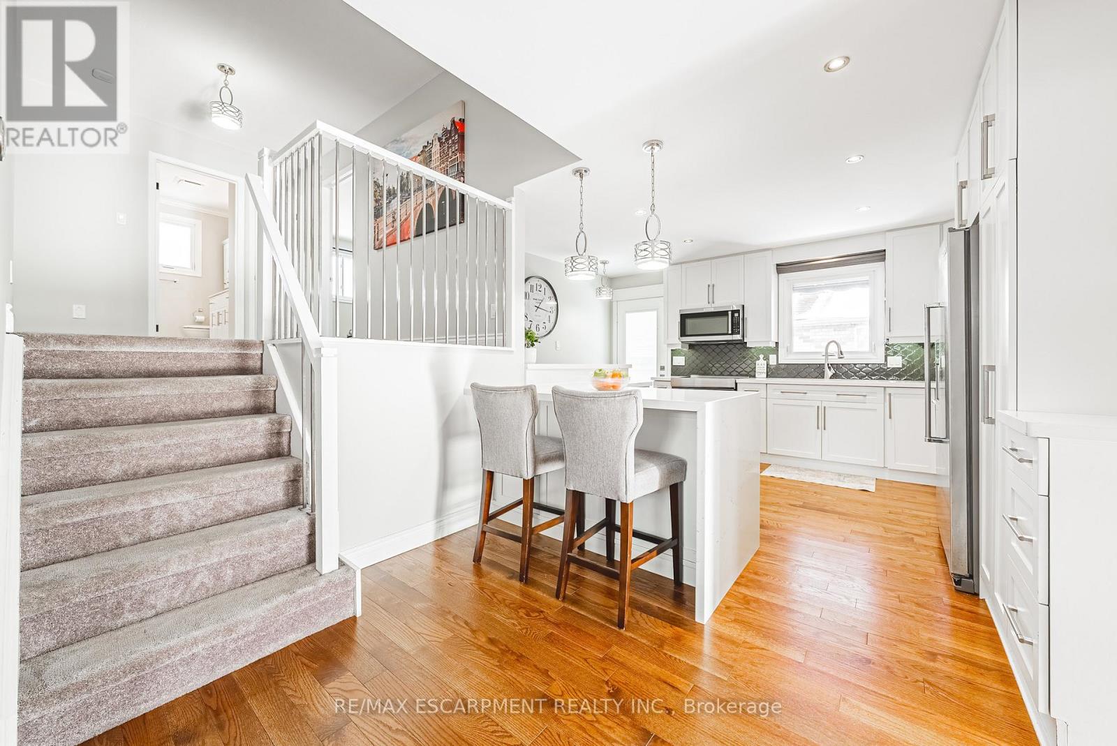 106 Highbury Drive, Hamilton, Ontario  L8J 3P2 - Photo 8 - X12629768