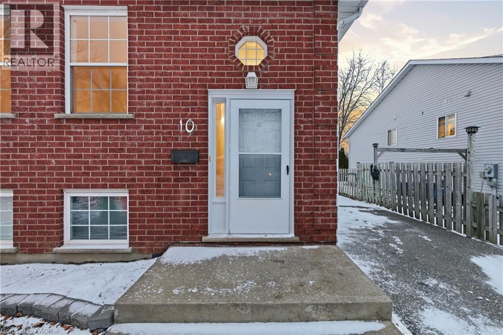 10 Woodland Drive, Welland, Ontario  L3C 7C9 - Photo 3 - 40793230