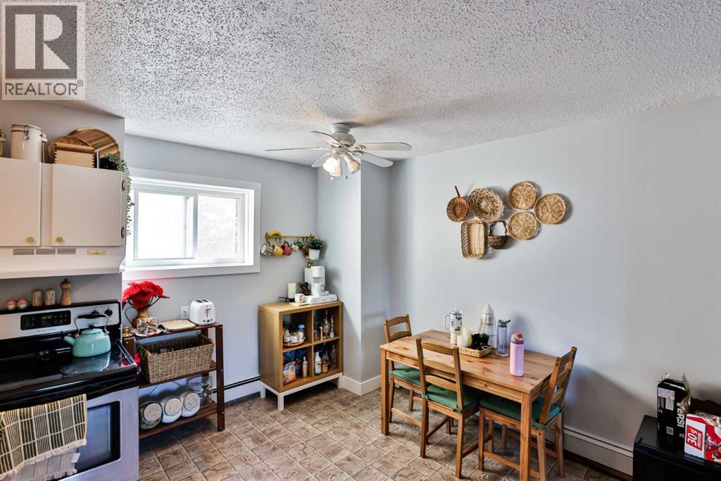 222, 21 Berkeley Place W, Lethbridge, Alberta  T1K 5N1 - Photo 12 - A2249737