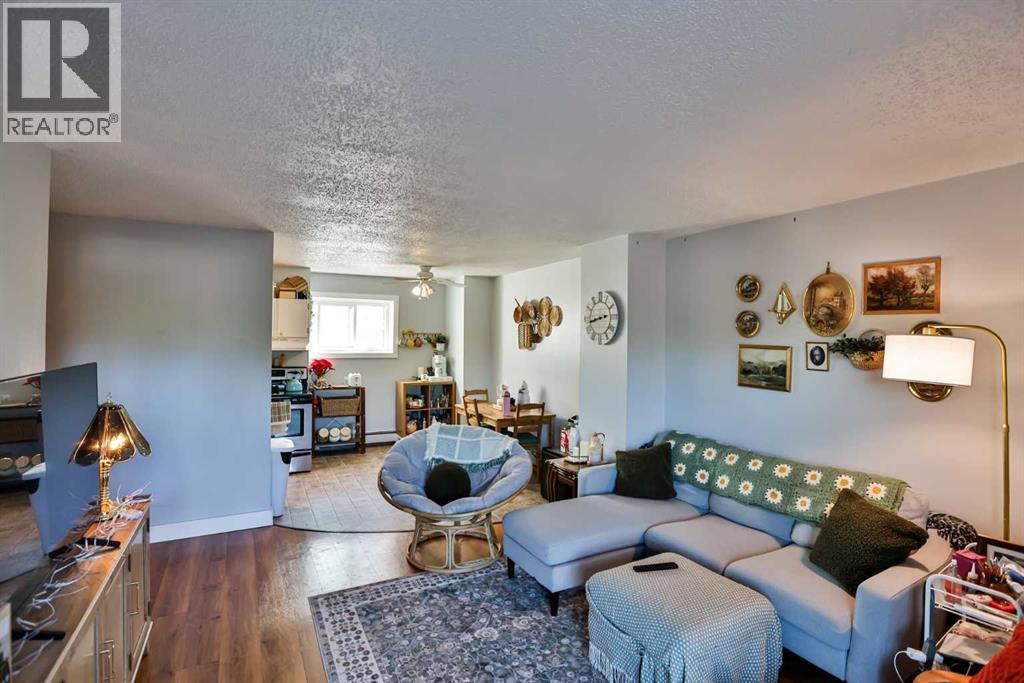 222, 21 Berkeley Place W, Lethbridge, Alberta  T1K 5N1 - Photo 11 - A2249737