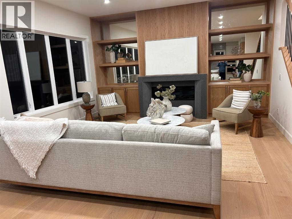 6312 Lacombe Way Sw, Calgary, Alberta  T3E 5T3 - Photo 8 - A2268933