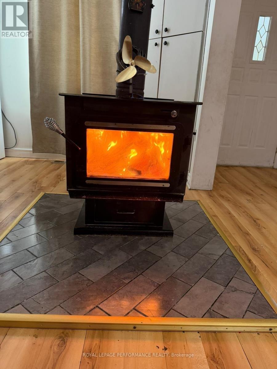 235 Main Street N, North Glengarry, Ontario K0C 1A0 - Photo 4 - X12462688