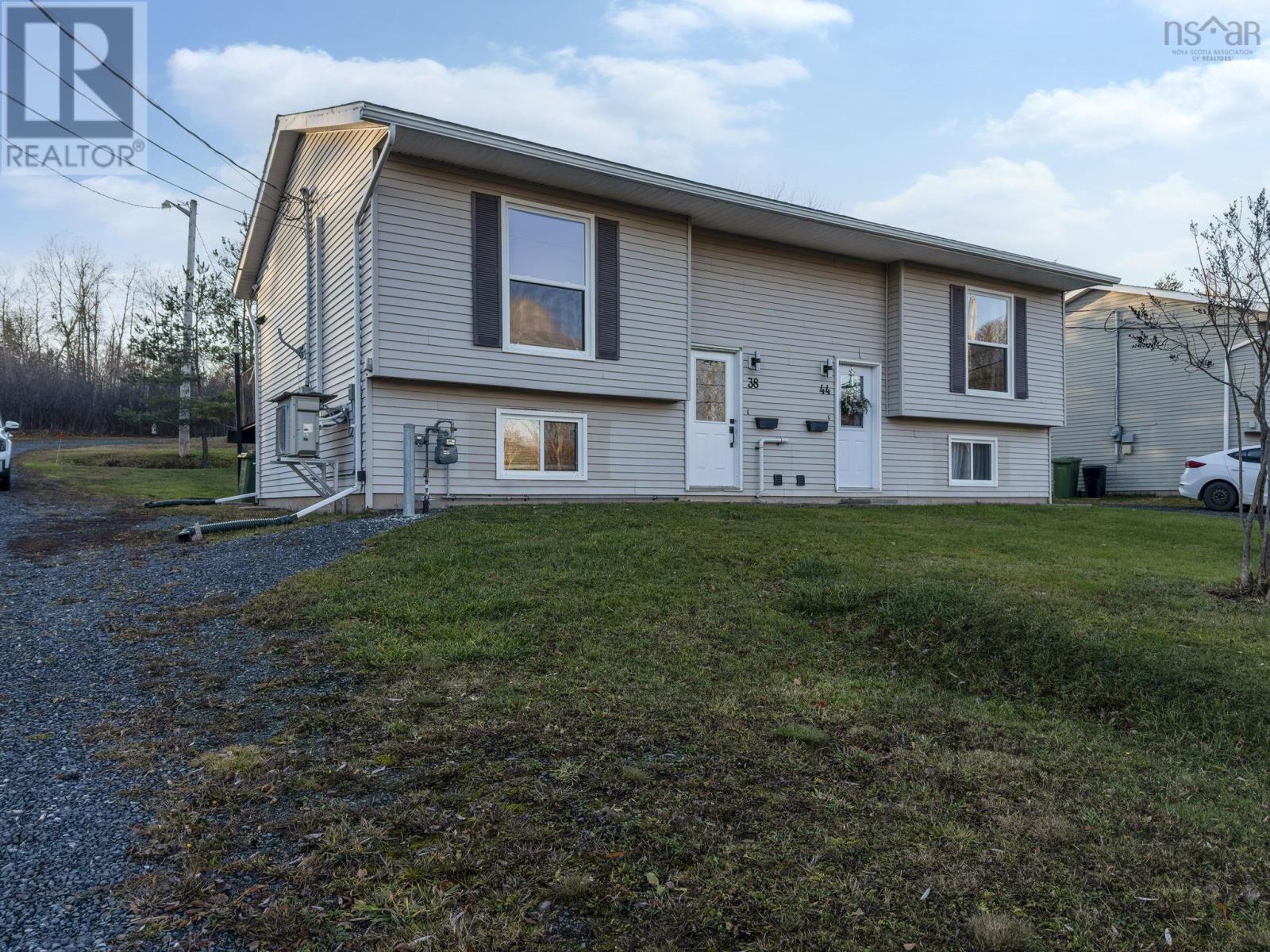 38-44 North Avenue, New Glasgow, Nova Scotia