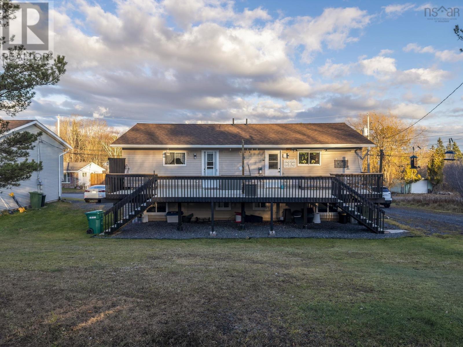 38-44 North Avenue, New Glasgow, Nova Scotia  B2H 2E3 - Photo 3 - 202528913