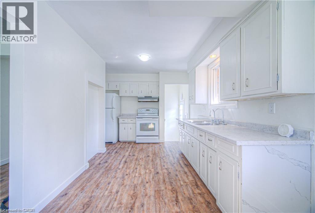 24 Prince Street, Kitchener, Ontario  N2K 1J1 - Photo 8 - 40793697