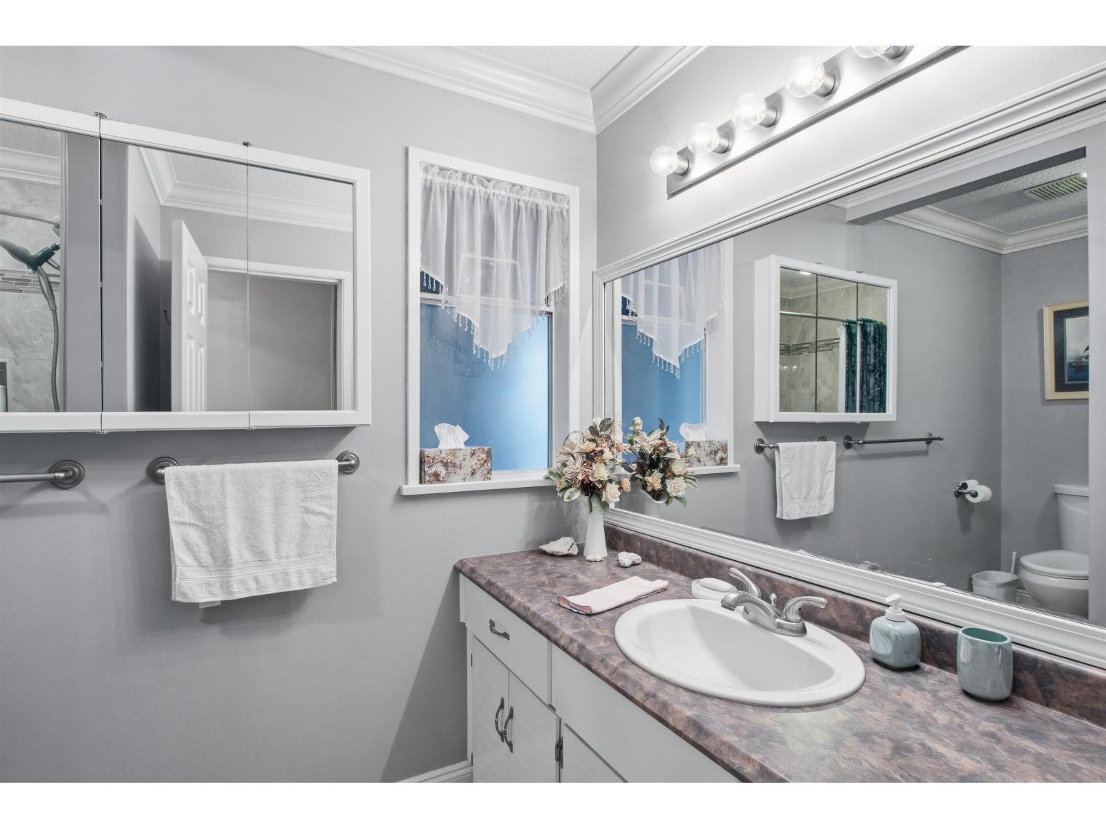 5917 Kildare Place, Surrey, British Columbia  V3S 6B2 - Photo 31 - R3073387