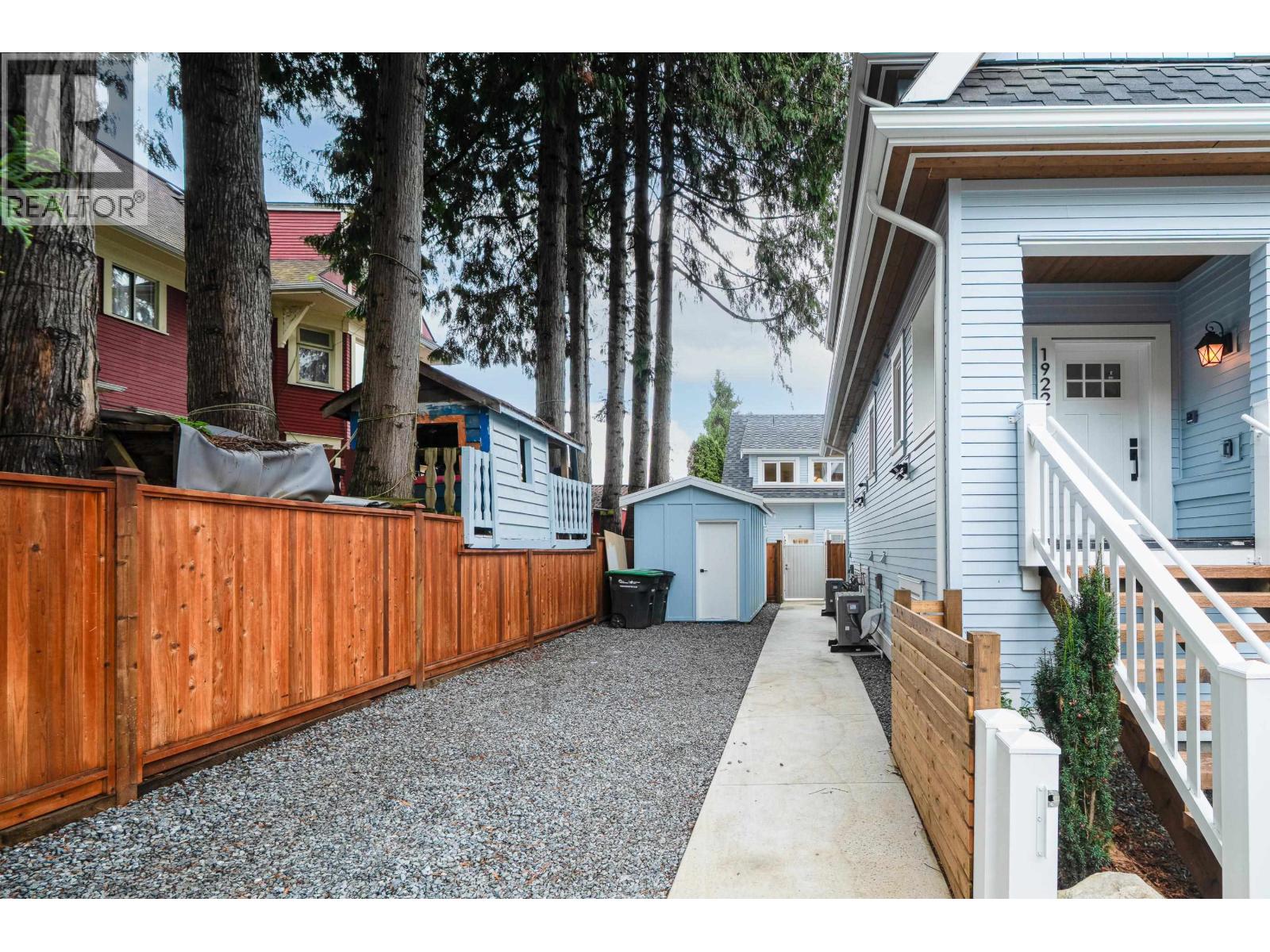 1924 William Street, Vancouver, British Columbia  V5L 2R8 - Photo 34 - R3042430