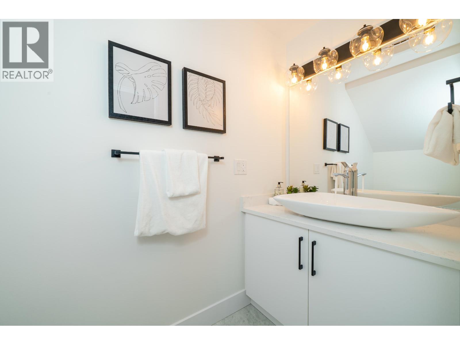 1924 William Street, Vancouver, British Columbia  V5L 2R8 - Photo 14 - R3042430