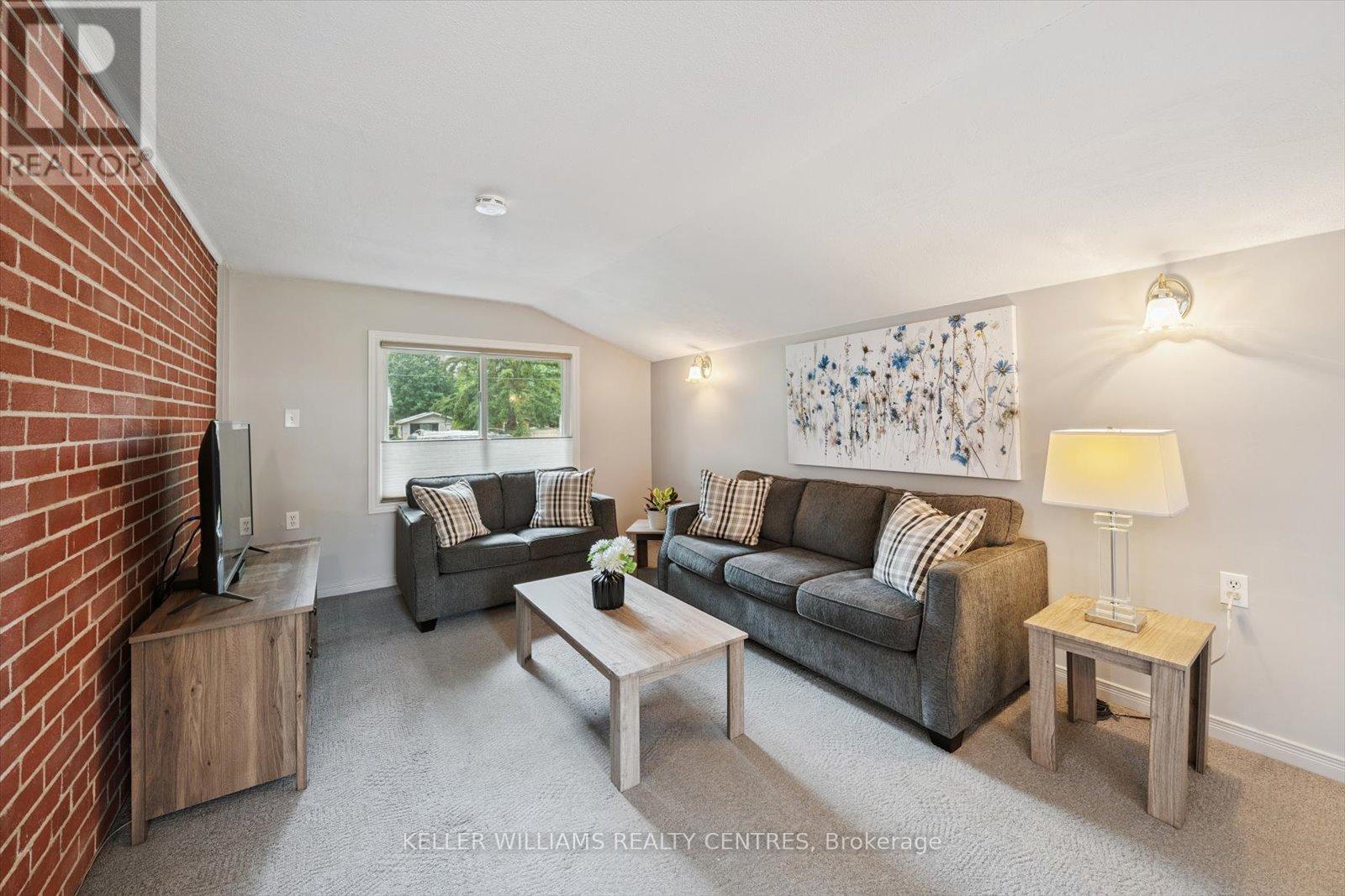 29 Seaton Drive, Aurora, Ontario  L4G 2J9 - Photo 27 - N12475615