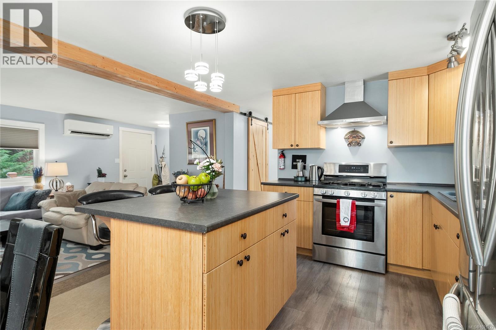 1840 Mcdonald Rd, Campbell River, British Columbia  V9W 5K1 - Photo 10 - 1021722