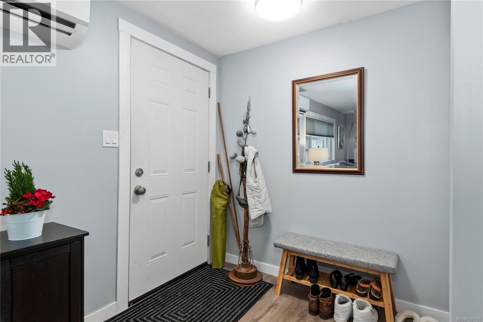 1840 Mcdonald Rd, Campbell River, British Columbia  V9W 5K1 - Photo 3 - 1021722