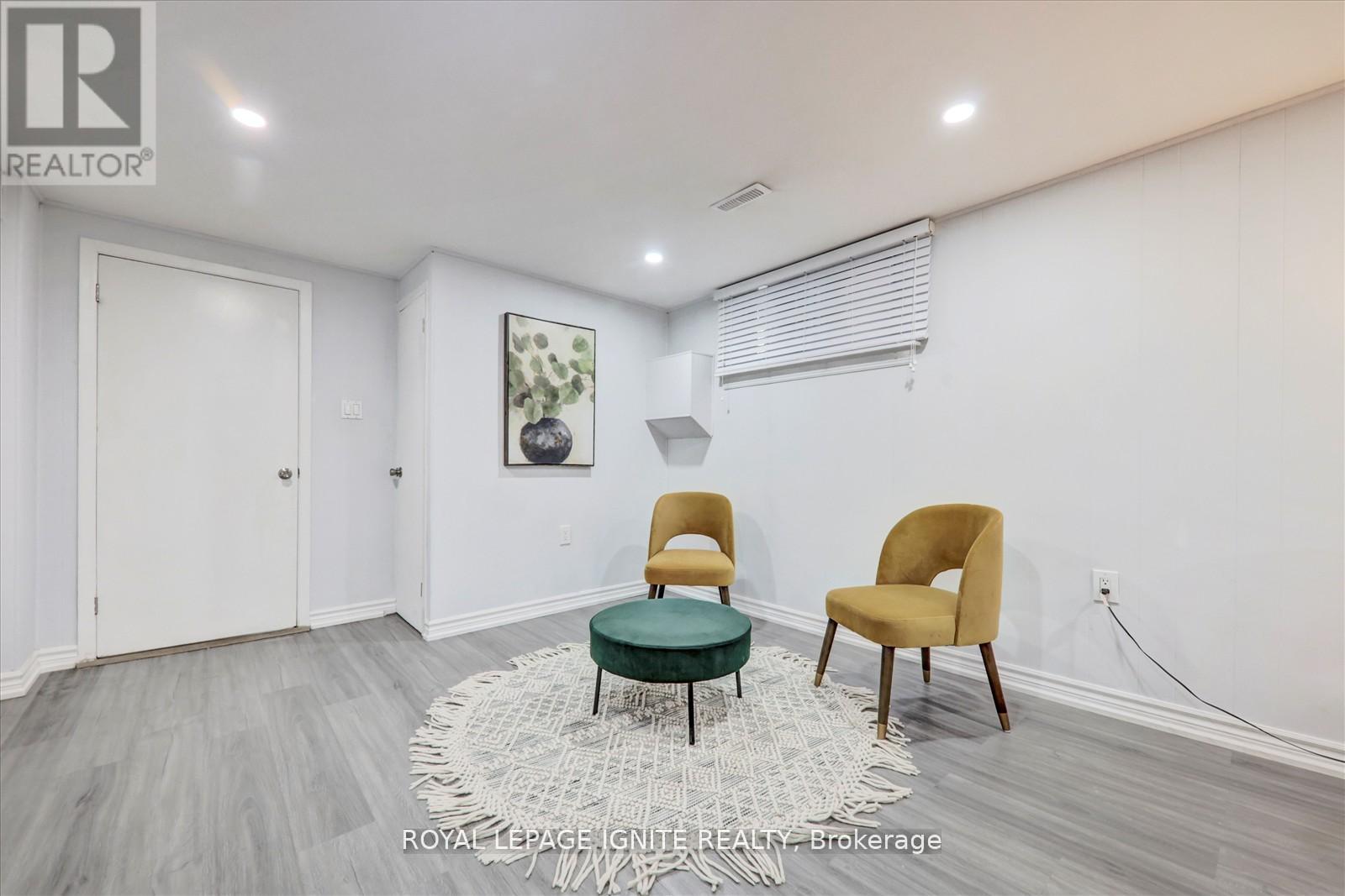 237 Blake Avenue, Toronto, Ontario  M2M 1B8 - Photo 25 - C12629798