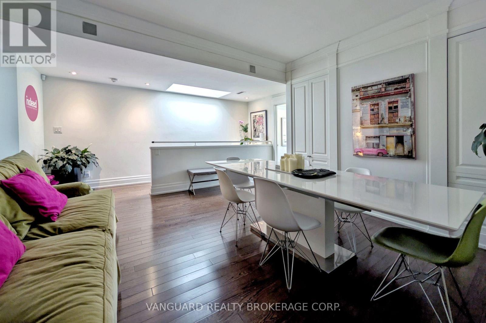 118 Avenue Road, Toronto, Ontario  M5R 2H4 - Photo 12 - C12629870