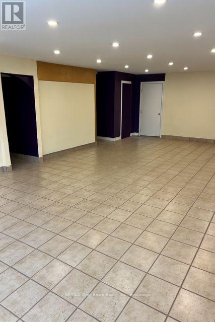 1071 2nd Avenue E, Owen Sound, Ontario  N4K 2H8 - Photo 5 - X12616886