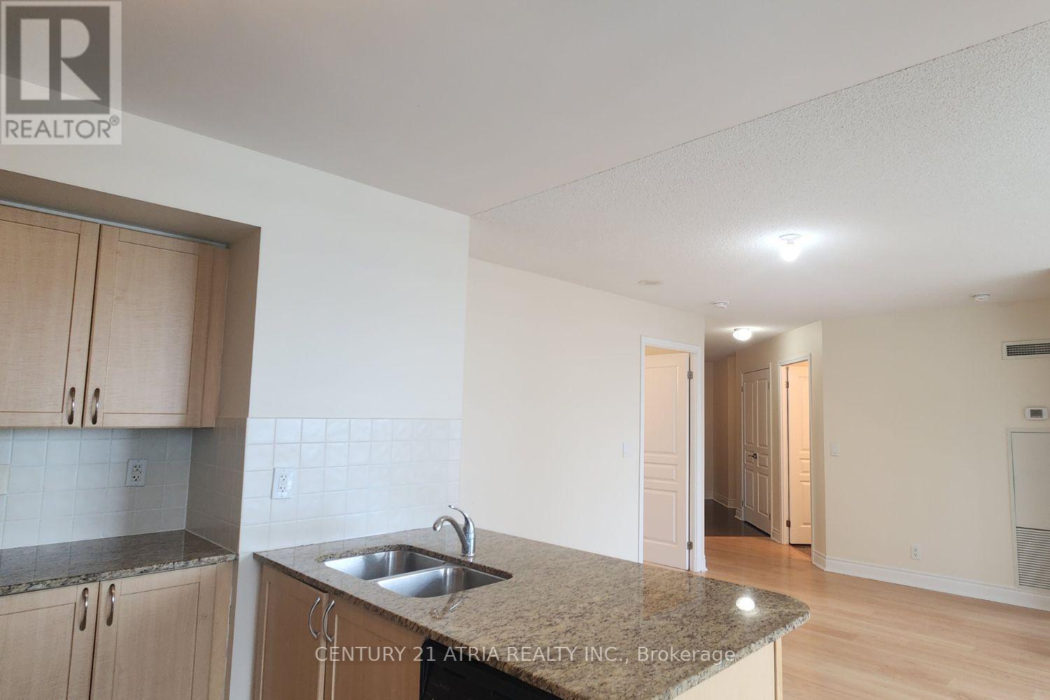 708 - 75 South Town Centre Boulevard, Markham, Ontario  L6G 0B3 - Photo 9 - N12629794