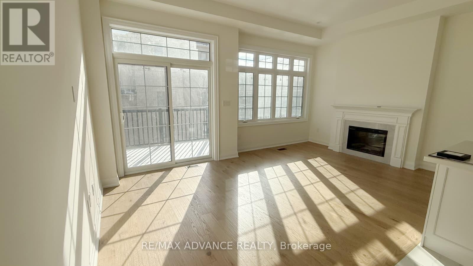 4201 Major Mackenzie Dr Drive, Markham, Ontario  L6C 3L5 - Photo 6 - N12629804