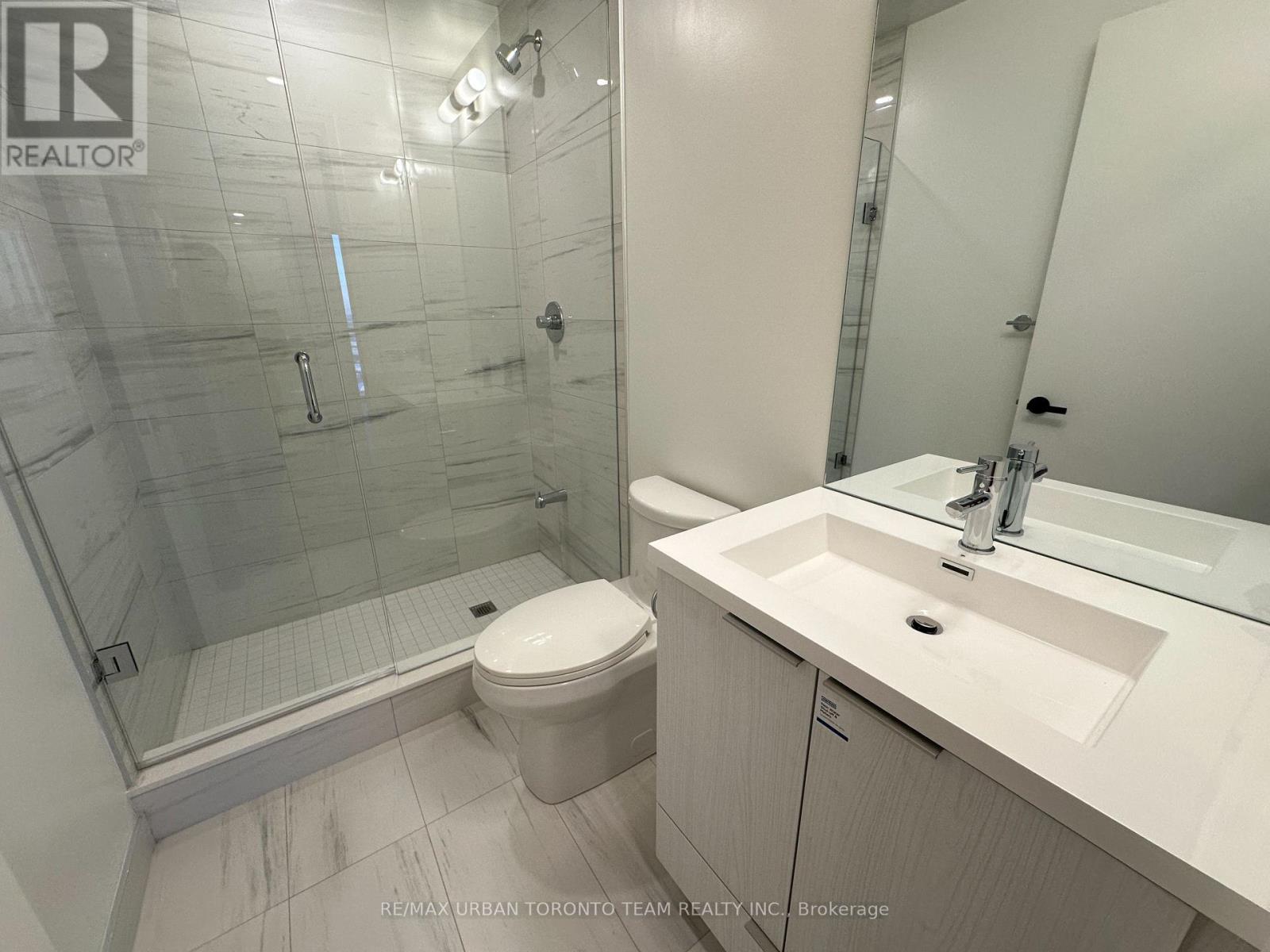 4302 - 8 Interchange Way, Vaughan, Ontario  L4K 5Z7 - Photo 13 - N12629832