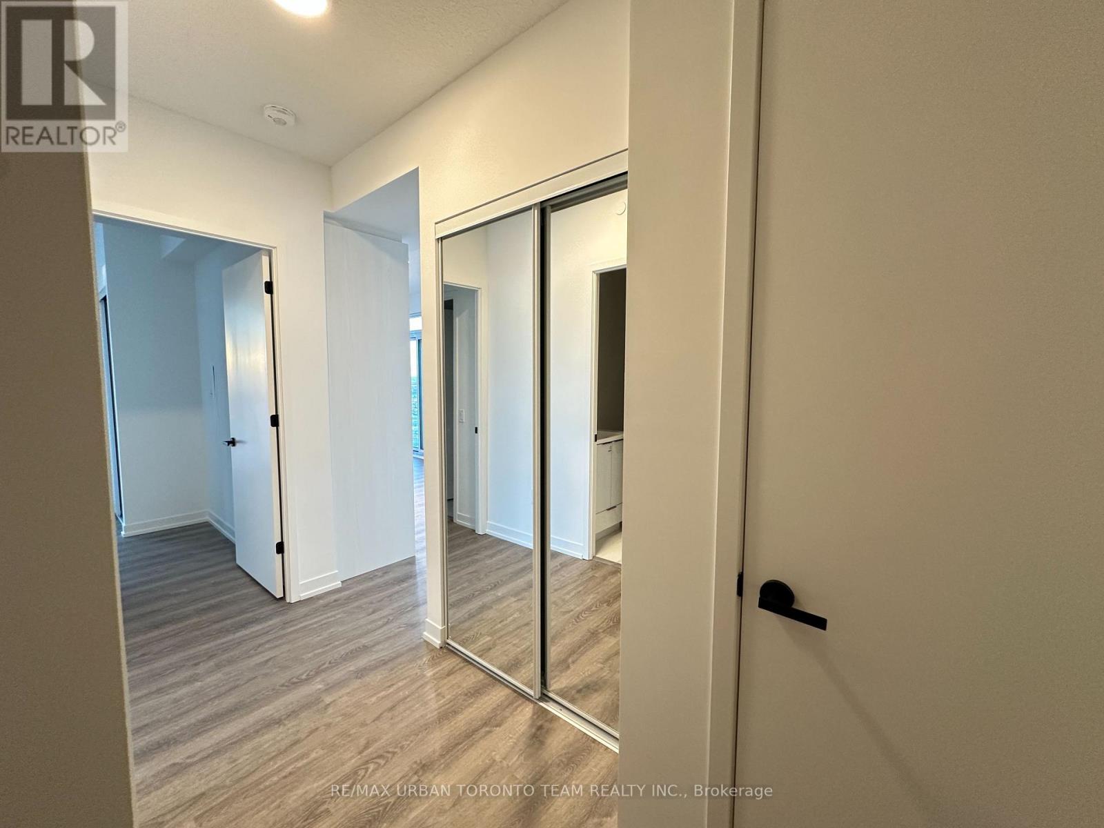 4302 - 8 Interchange Way, Vaughan, Ontario  L4K 5Z7 - Photo 14 - N12629832