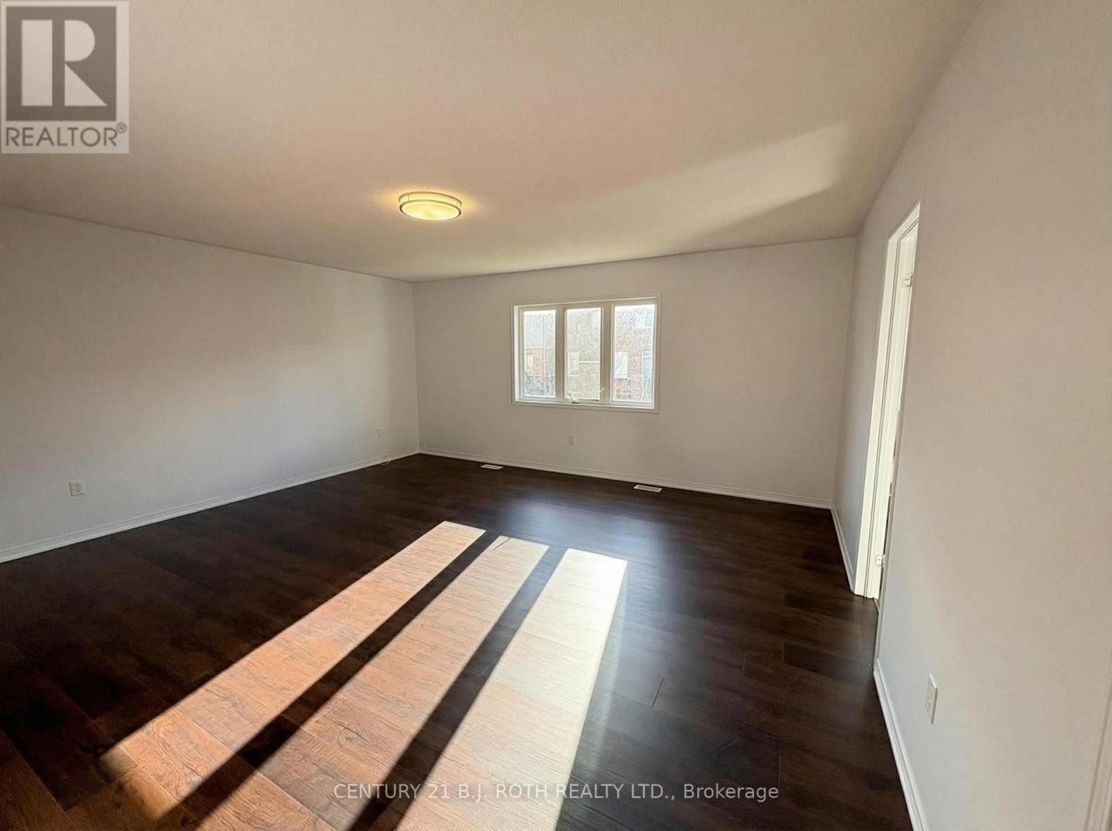 23 Adams Road, New Tecumseth (Alliston), Ontario  L9R 0L1 - Photo 13 - N12629862