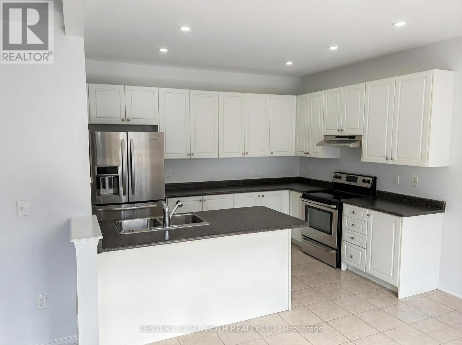 23 Adams Road, New Tecumseth (Alliston), Ontario  L9R 0L1 - Photo 6 - N12629862