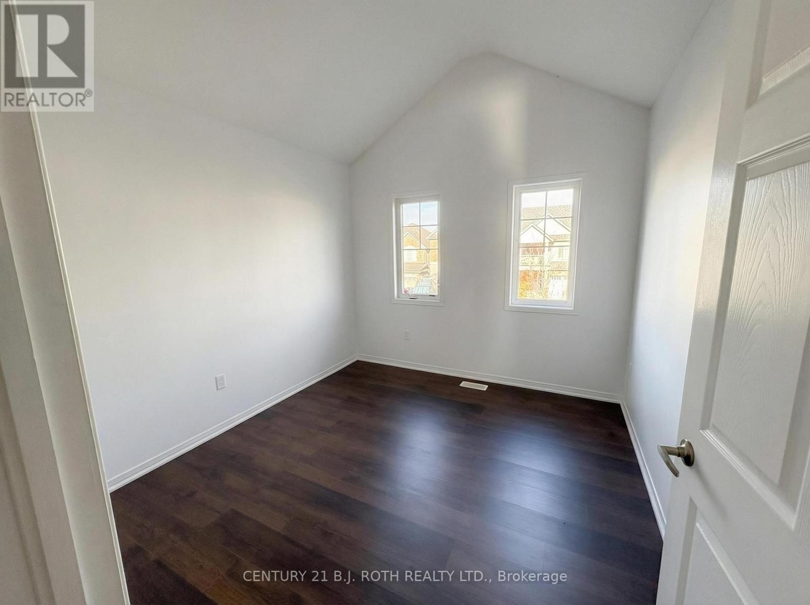 23 Adams Road, New Tecumseth (Alliston), Ontario  L9R 0L1 - Photo 9 - N12629862