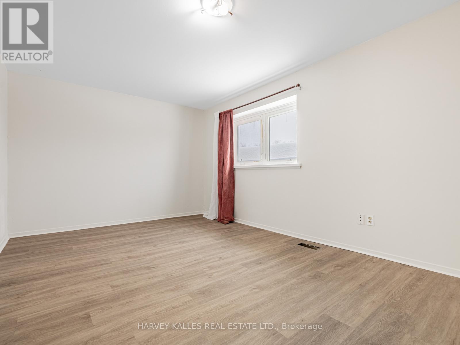 263 Browning Trail, Barrie, Ontario L4N 5C9 - Photo 15 - S12629876