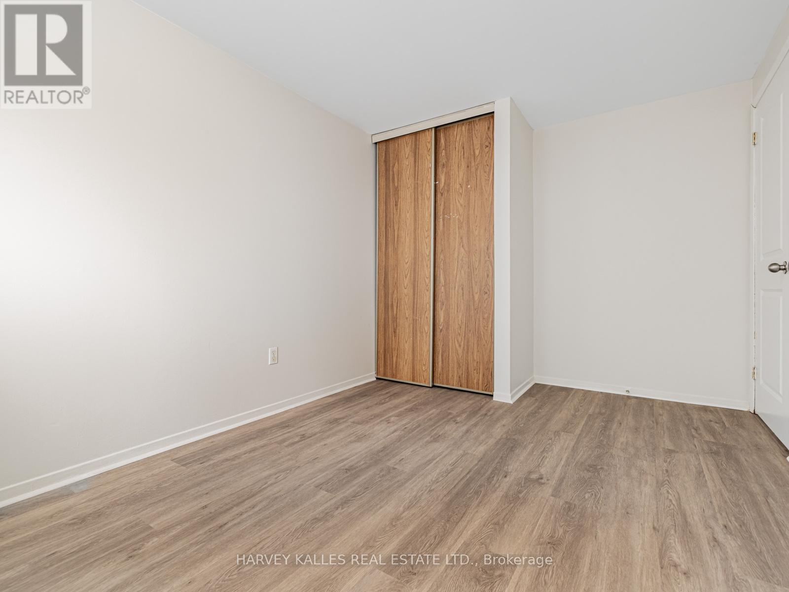 263 Browning Trail, Barrie, Ontario L4N 5C9 - Photo 18 - S12629876